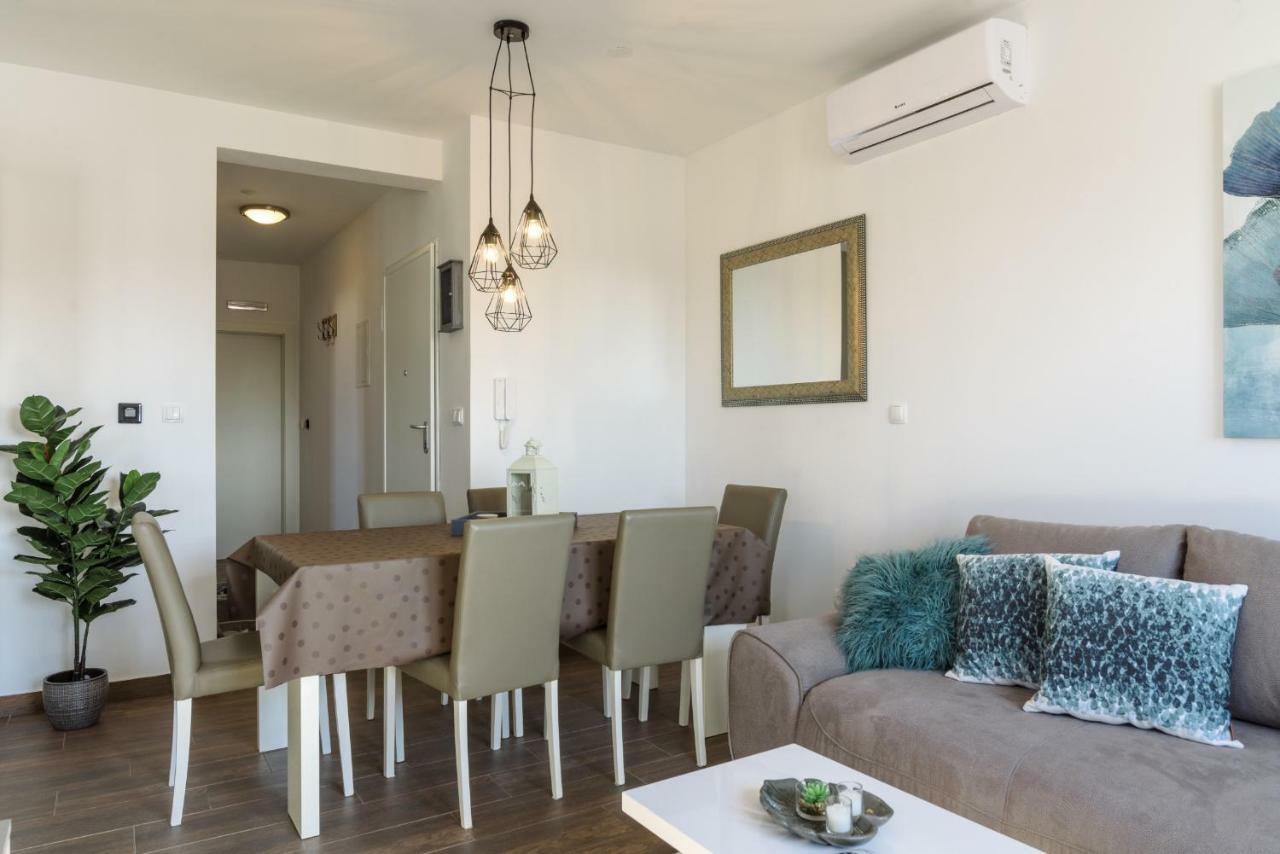 Luxury Apartman Ivana Trogir Exteriör bild