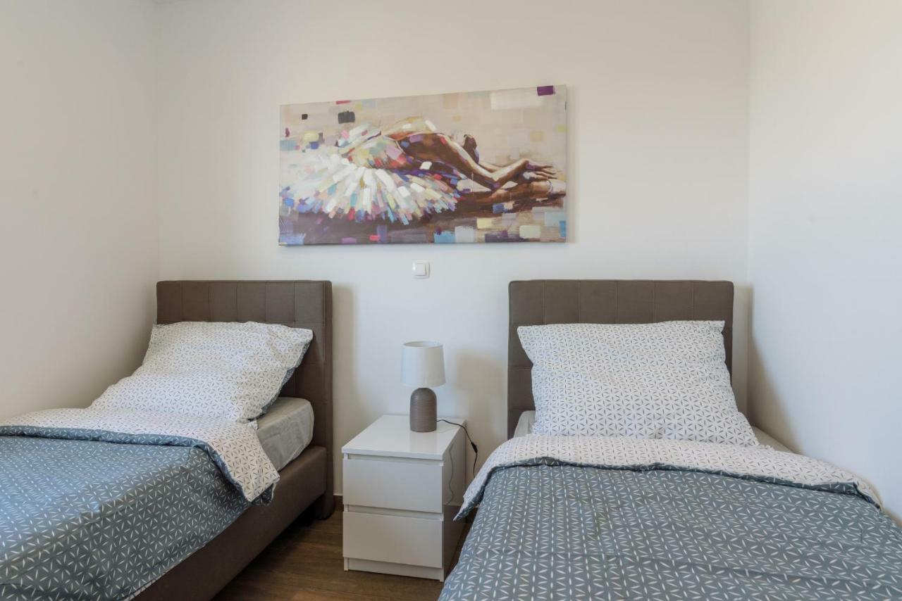 Luxury Apartman Ivana Trogir Exteriör bild
