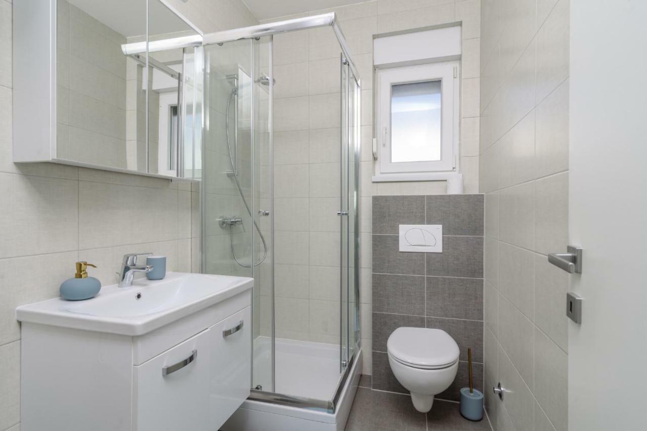 Luxury Apartman Ivana Trogir Exteriör bild